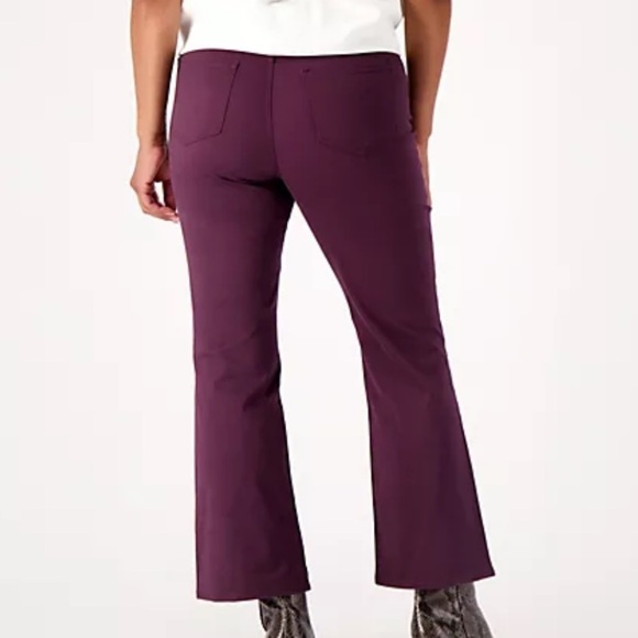 NWT NYDJ Eggplant High-Waisted Flared Ankle Crop Pants - Picture 11 of 11